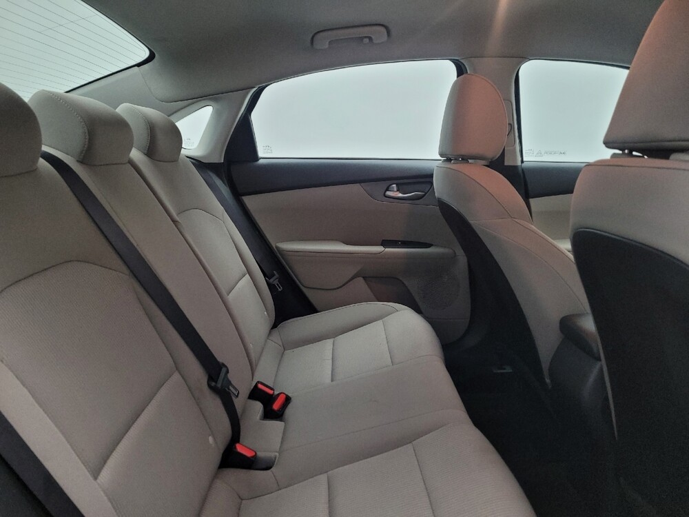 2020 Kia Forte in Toledo, OH 43617 - 18109857 19