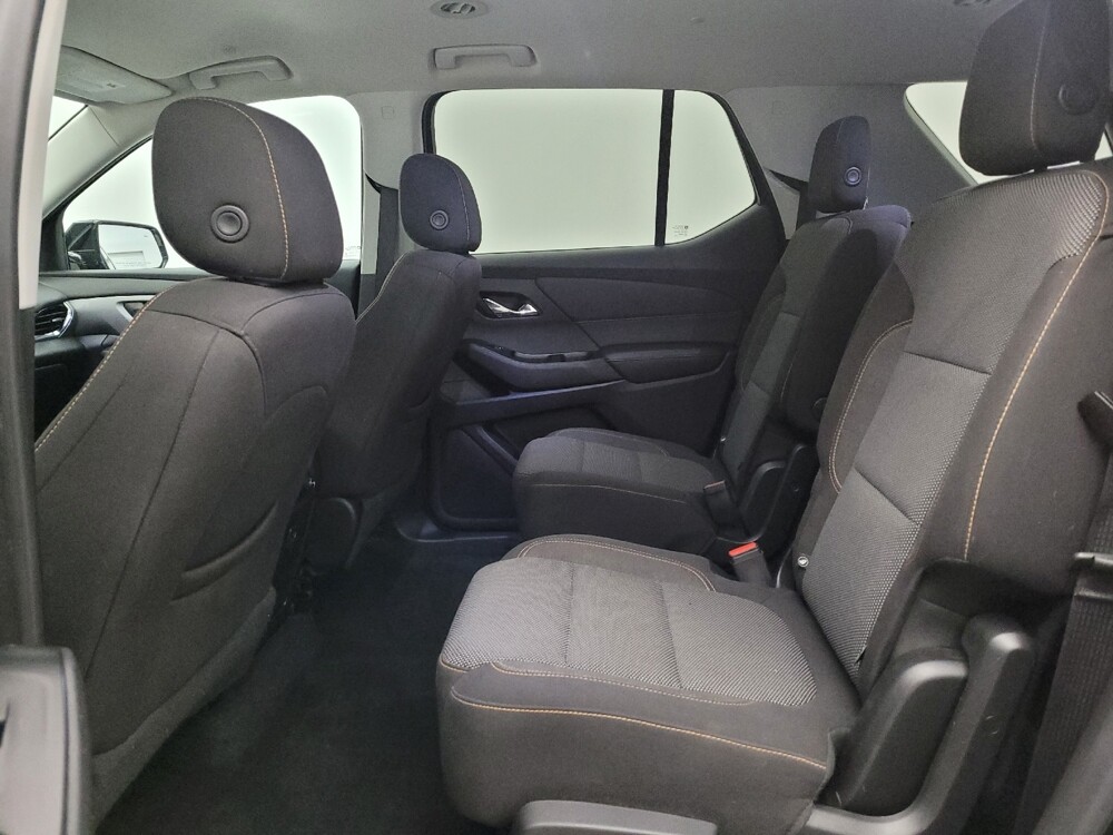 2018 Chevrolet Traverse in Columbus, OH 43231 - 18109860 18