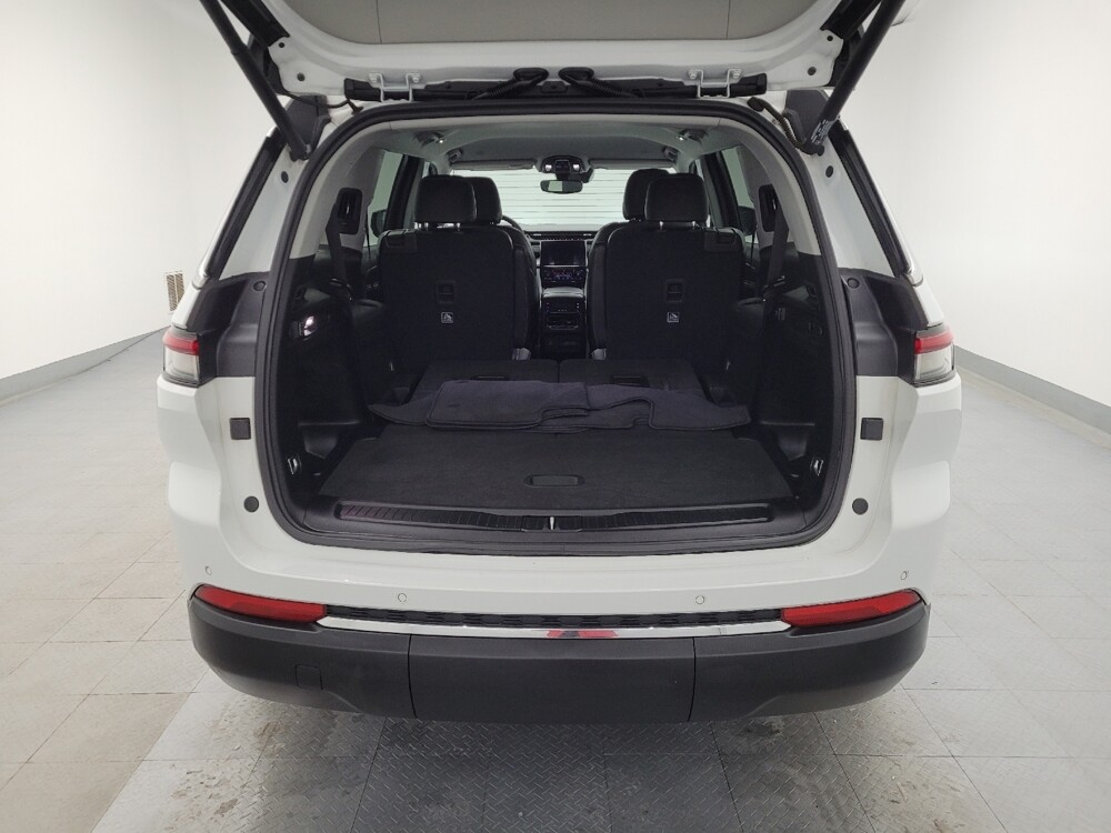 2023 Jeep Grand Cherokee L in Maple Heights, OH 44137 - 18109862 29