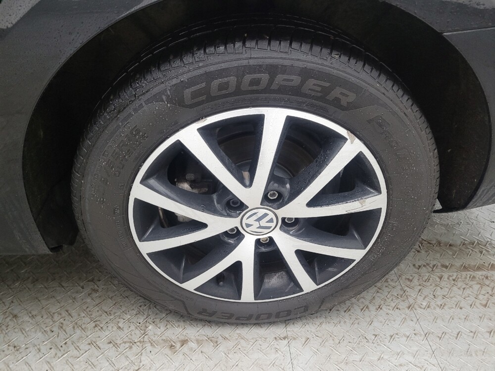 2018 Volkswagen Jetta in Columbus, OH 43231 - 18109863 31