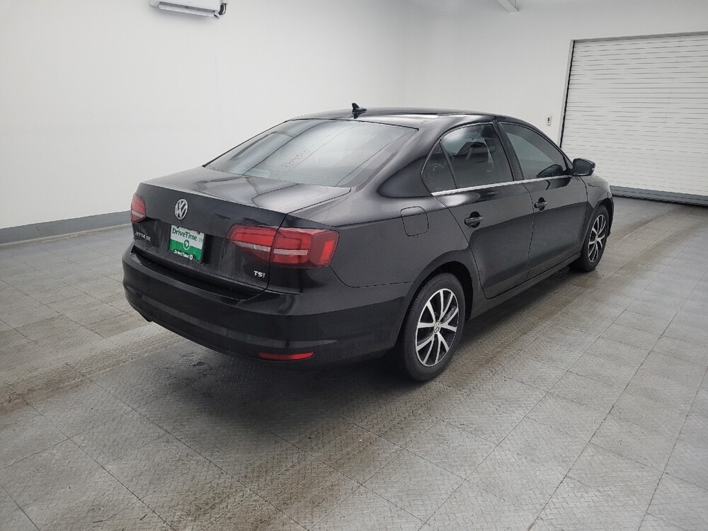 2018 Volkswagen Jetta in Columbus, OH 43231 - 18109863 9