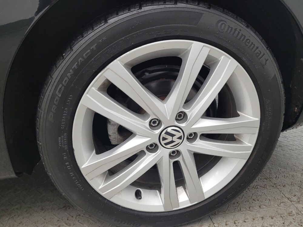 2017 Volkswagen Jetta in Columbus, OH 43231 - 18109867 31