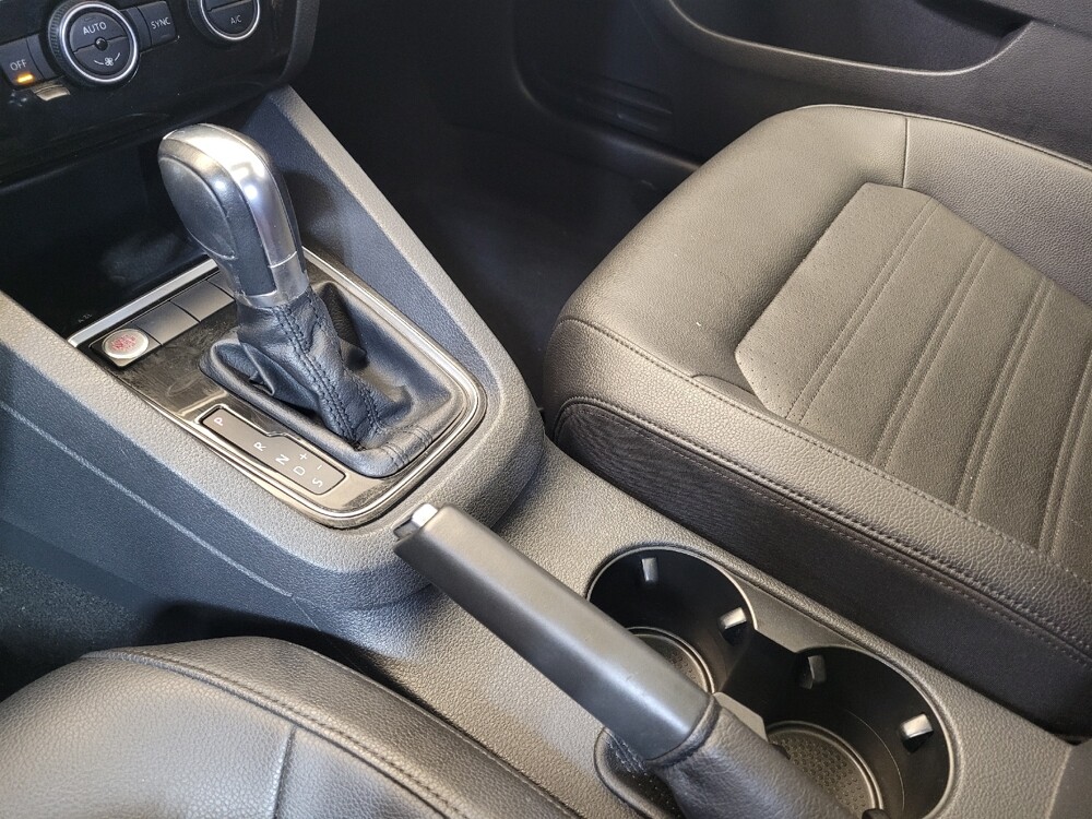 2017 Volkswagen Jetta in Columbus, OH 43231 - 18109867 26