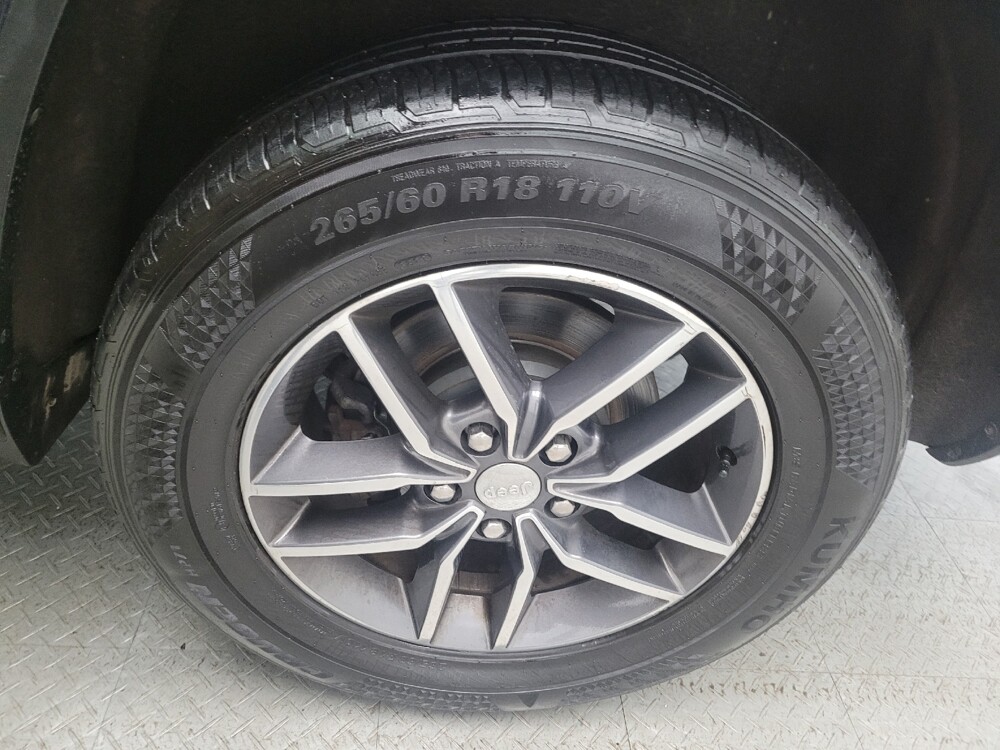 2017 Jeep Grand Cherokee in Columbus, OH 43228 - 18109870 31