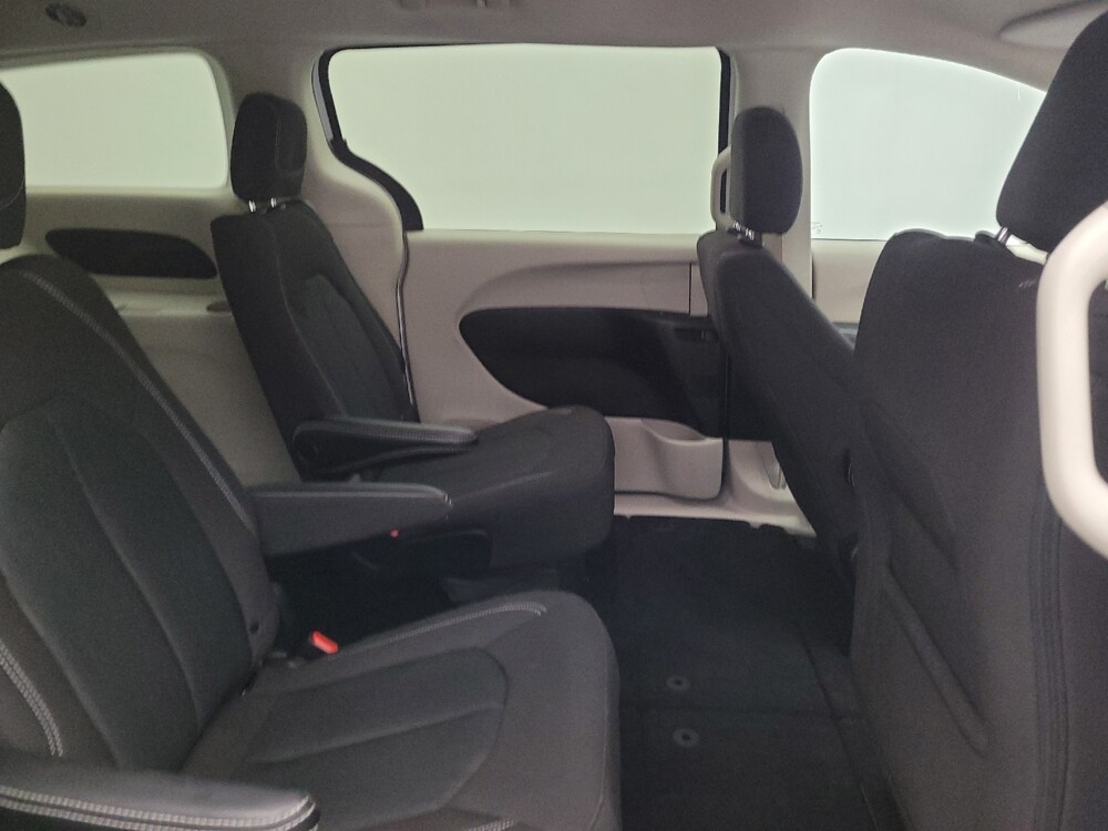 2022 Chrysler Voyager in Columbus, OH 43228 - 18109871 19