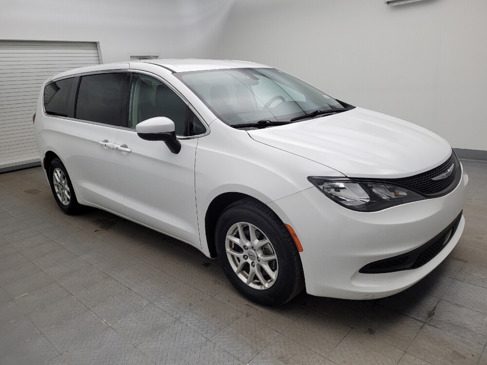 2022 Chrysler Voyager in Columbus, OH 43228 - 18109871 11