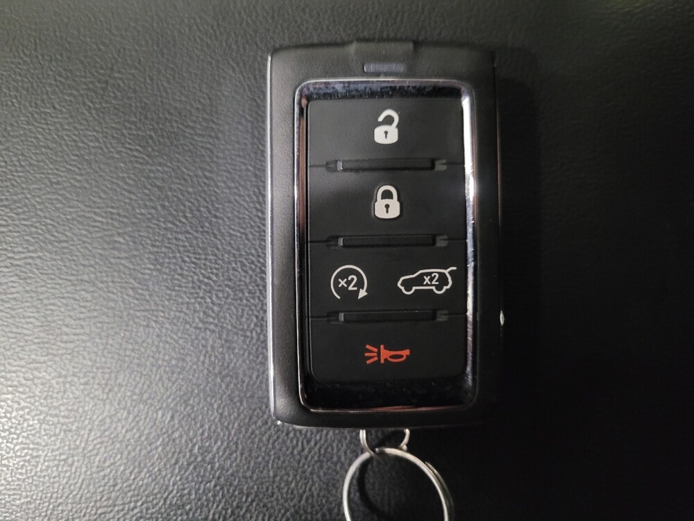 2023 Jeep Grand Cherokee in Laurel, MD 20724 - 18109874 32