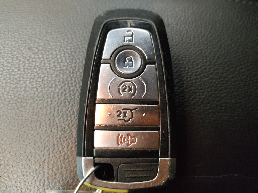 2019 Ford Explorer in Lakewood, CO 80215 - 18109875 32