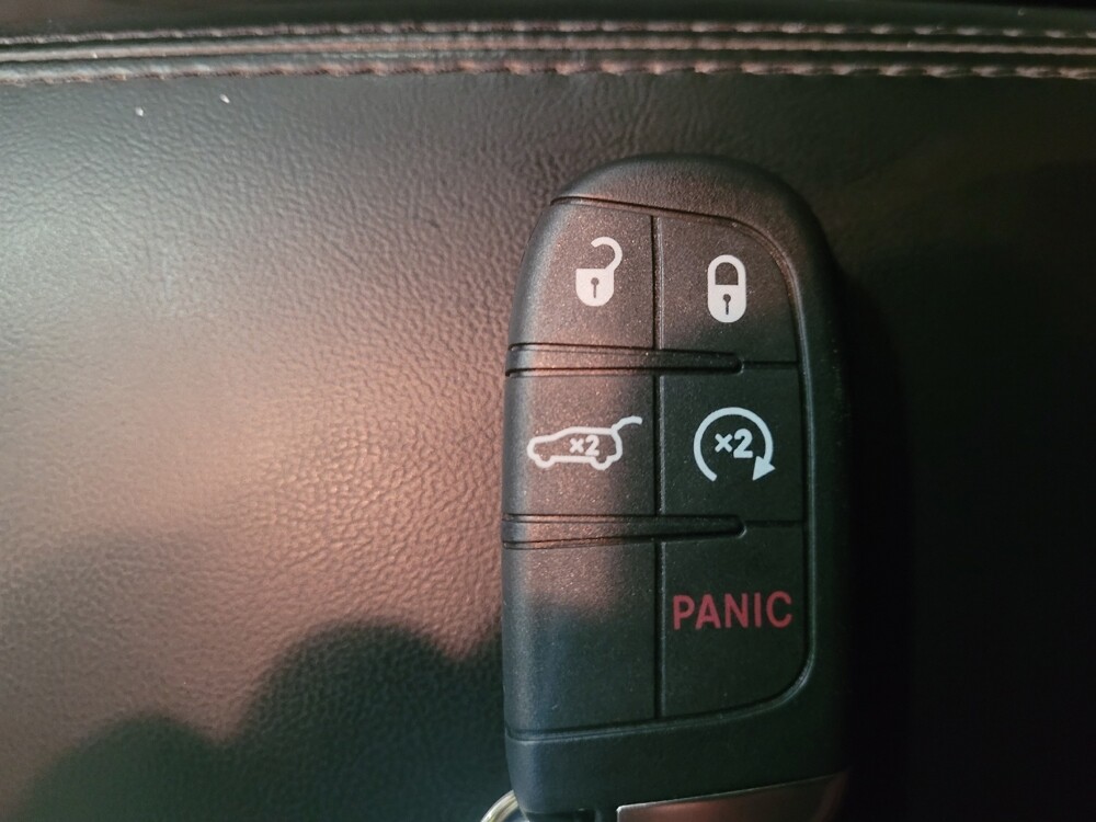 2018 Jeep Grand Cherokee in New Castle, DE 19720 - 18109894 32