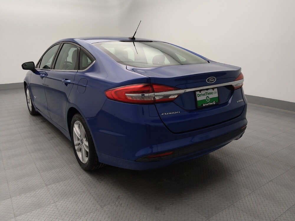 2018 Ford Fusion in Wichita, KS 67207 - 18109901 5