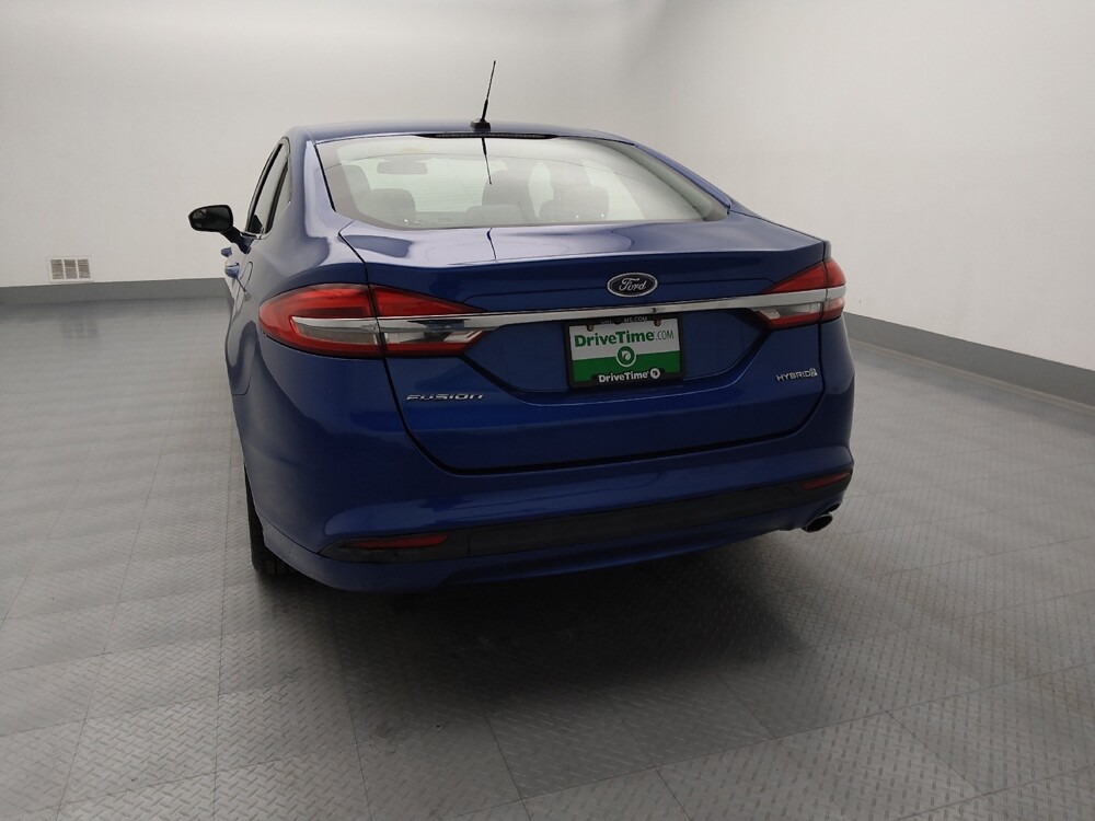 2018 Ford Fusion in Wichita, KS 67207 - 18109901 6