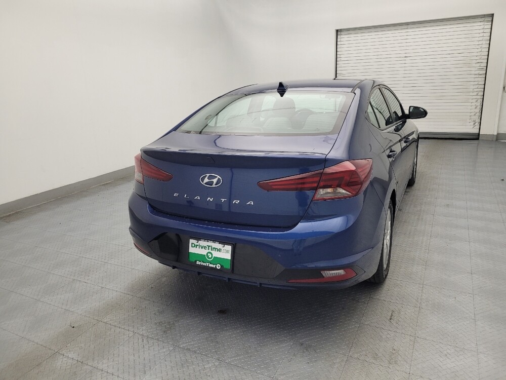 2020 Hyundai Elantra in Greenville, SC 29607 - 18109902 7
