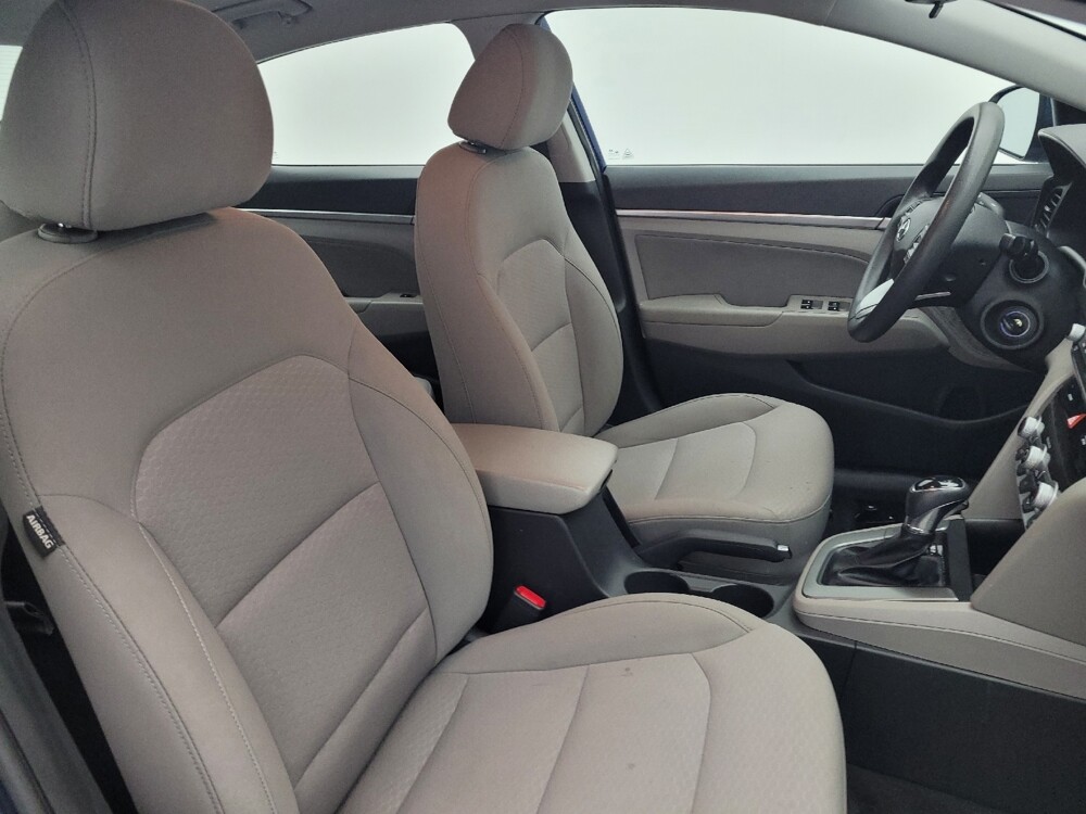 2020 Hyundai Elantra in Greenville, SC 29607 - 18109902 21