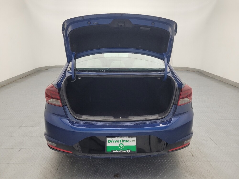 2020 Hyundai Elantra in Greenville, SC 29607 - 18109902 29