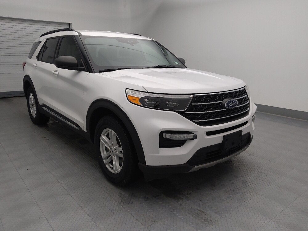 2020 Ford Explorer in St. Louis, MO 63136 - 18109903 13