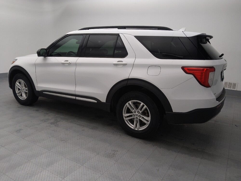 2020 Ford Explorer in St. Louis, MO 63136 - 18109903 3