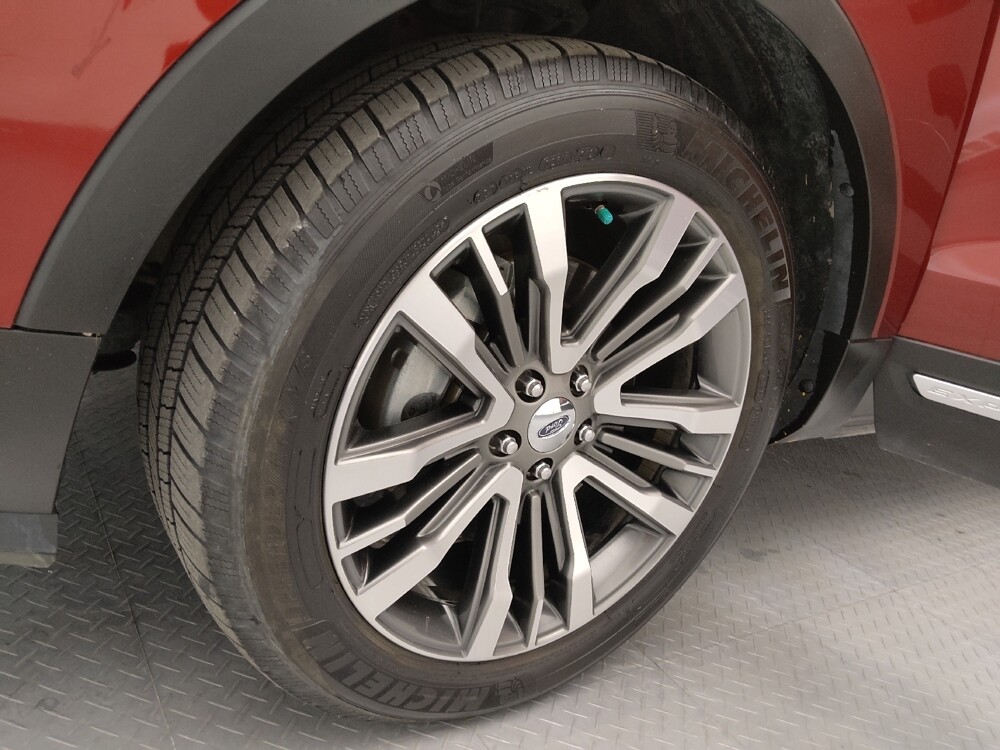 2019 Ford Explorer in Wichita, KS 67207 - 18109908 31