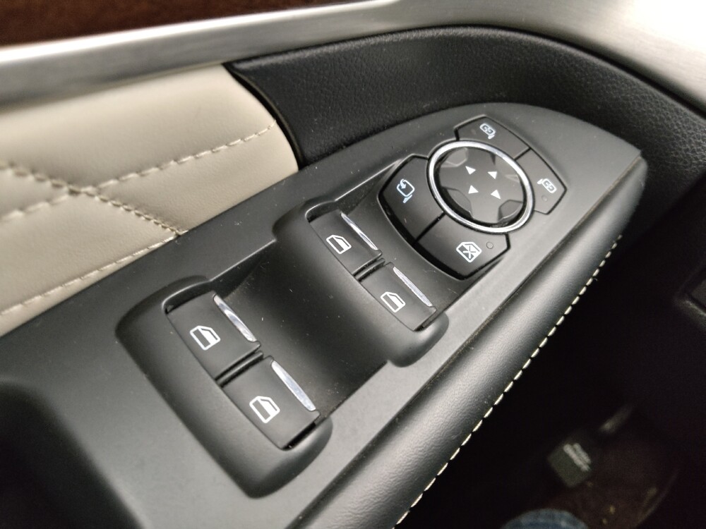 2019 Ford Explorer in Wichita, KS 67207 - 18109908 27