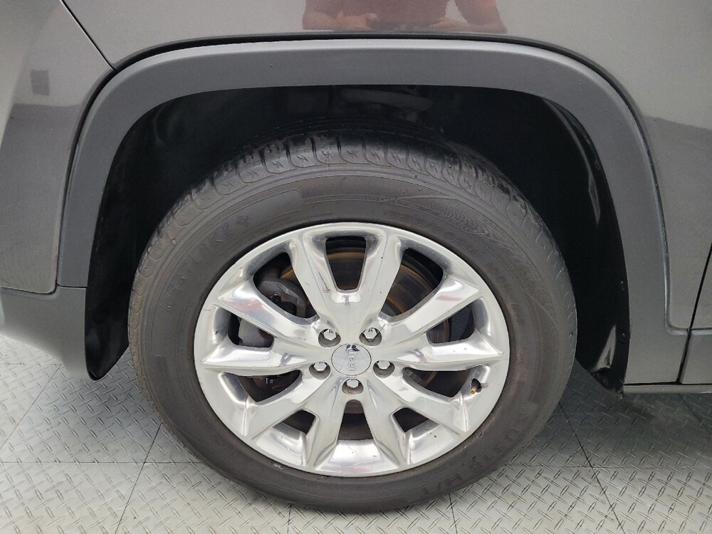 2015 Jeep Cherokee in Springfield, MO 65807 - 18109911 31