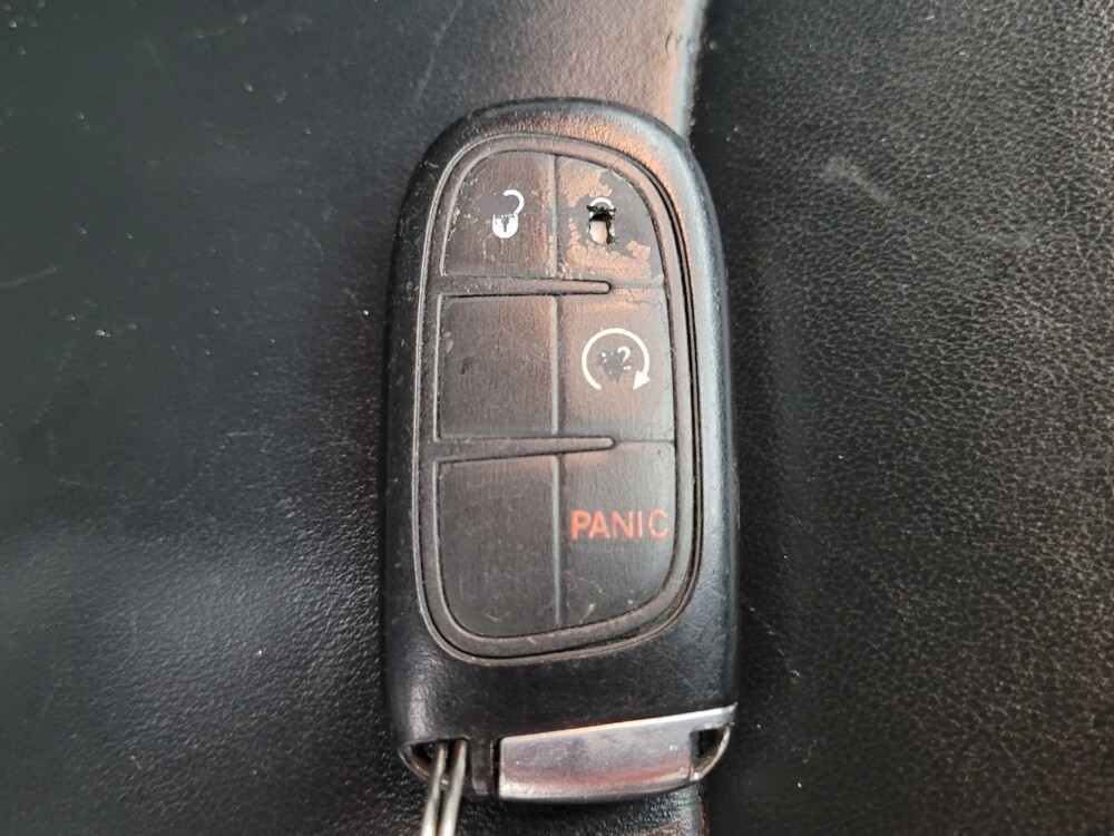 2015 Jeep Cherokee in Springfield, MO 65807 - 18109911 32