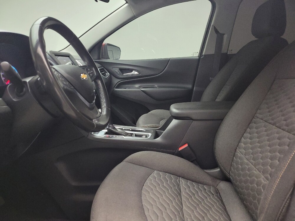 2019 Chevrolet Equinox in Taylor, MI 48180 - 18109913 17