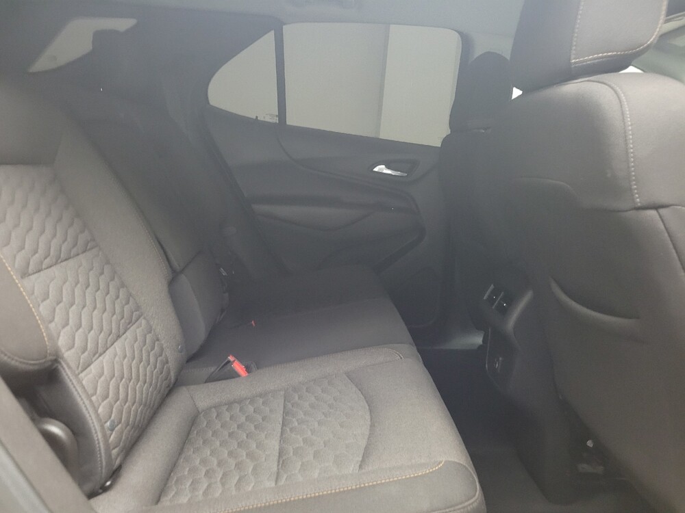 2019 Chevrolet Equinox in Taylor, MI 48180 - 18109913 19