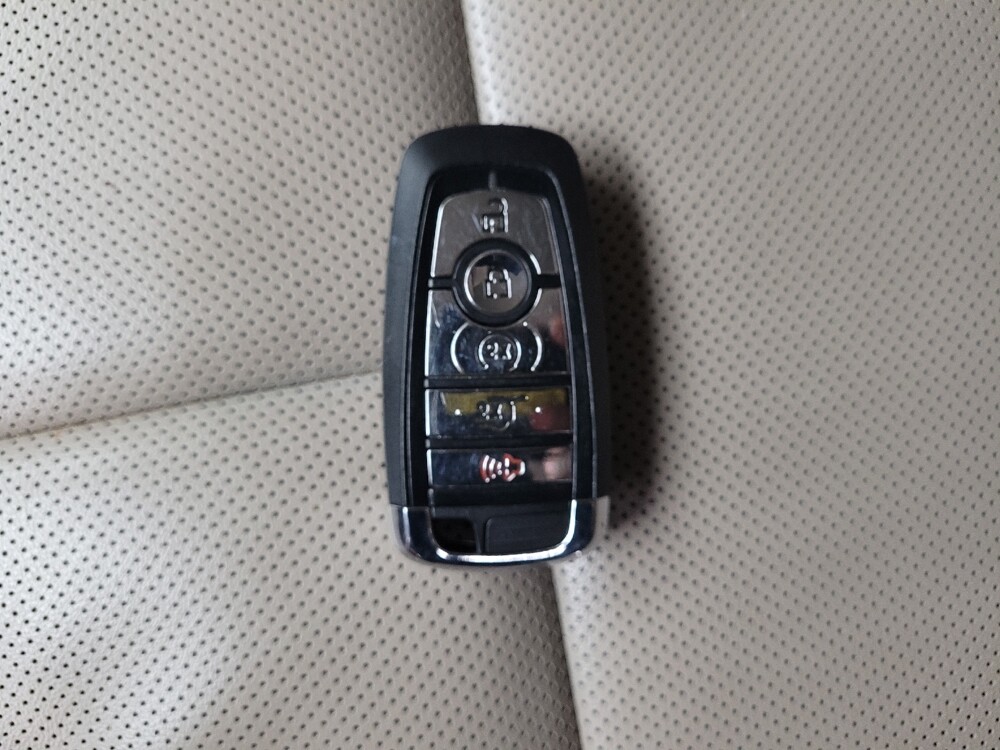 2022 Lincoln Corsair in Eastpointe, MI 48021 - 18109915 32