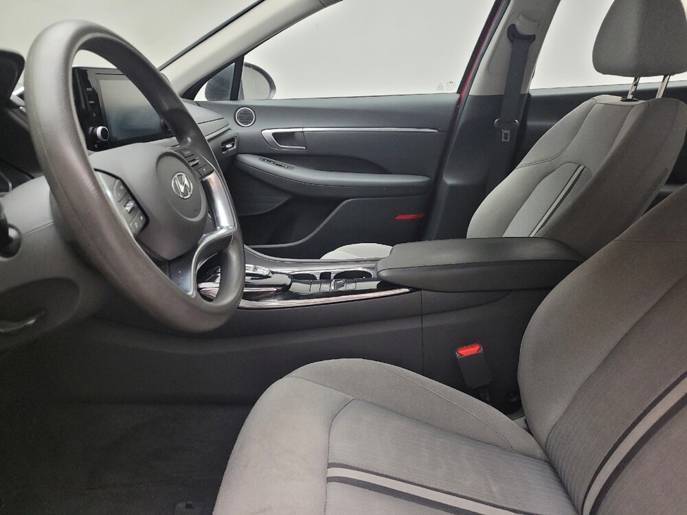 2020 Hyundai Sonata in Taylor, MI 48180 - 18109916 17