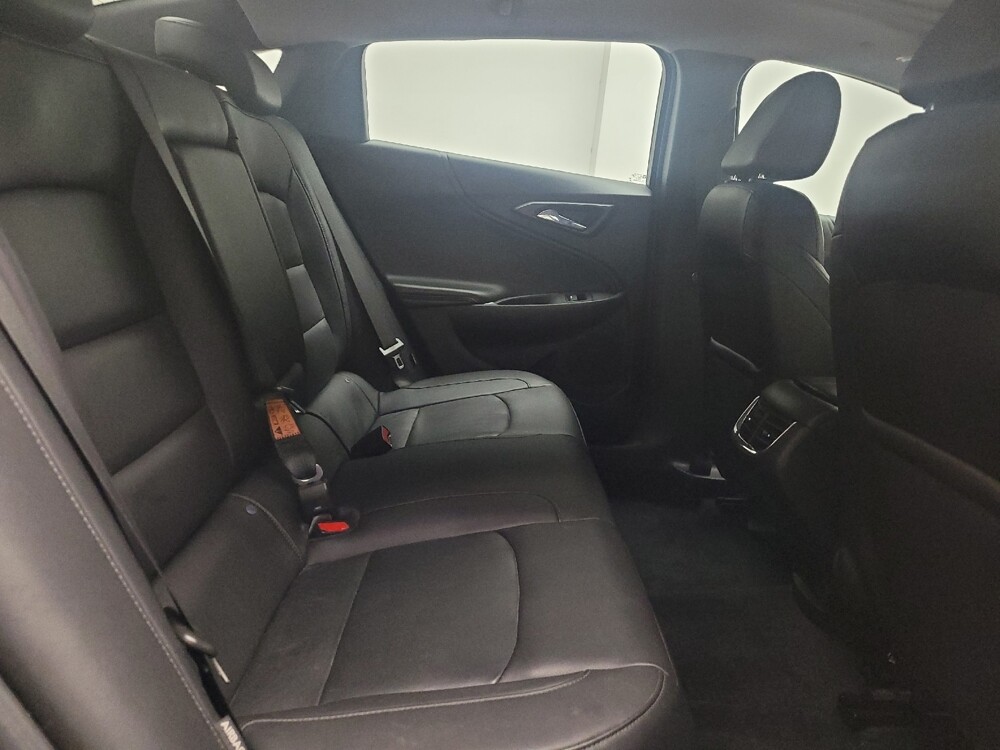 2022 Chevrolet Malibu in Taylor, MI 48180 - 18109923 19