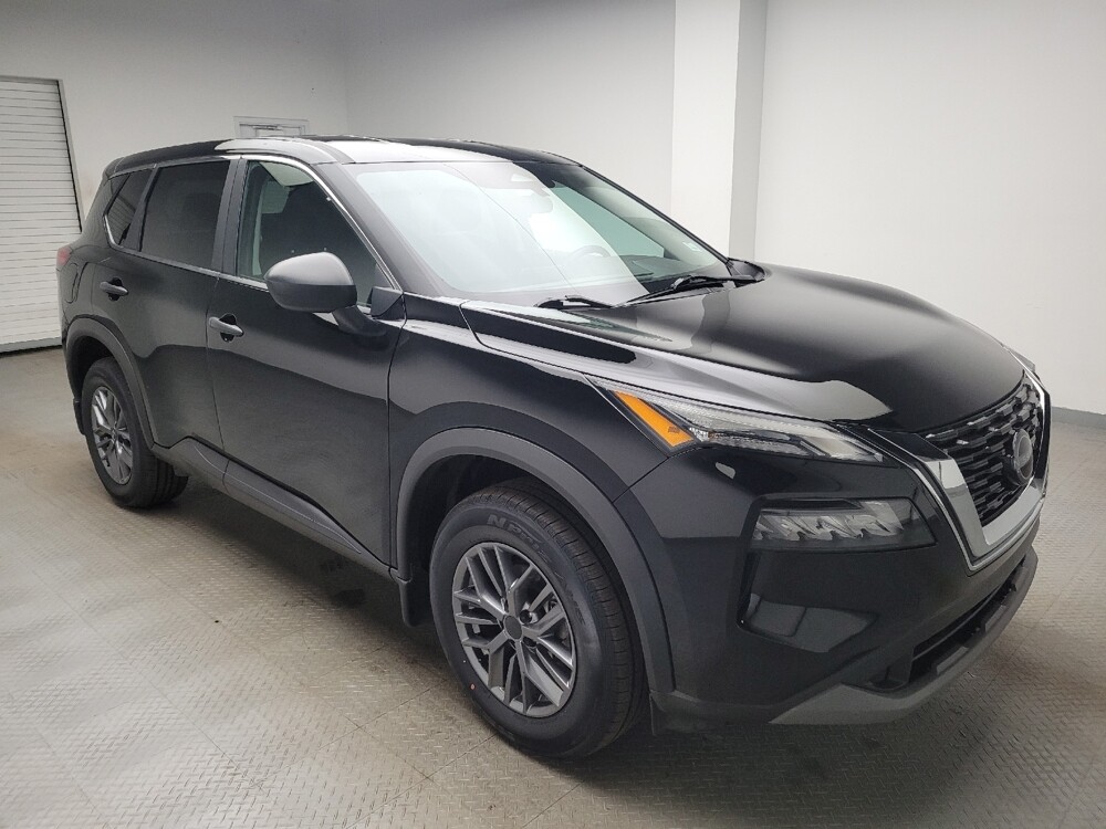 2023 Nissan Rogue in Taylor, MI 48180 - 18109924 11