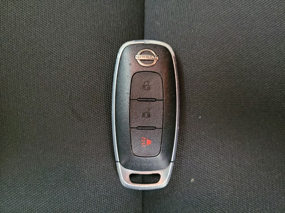 2023 Nissan Rogue in Taylor, MI 48180 - 18109924 32