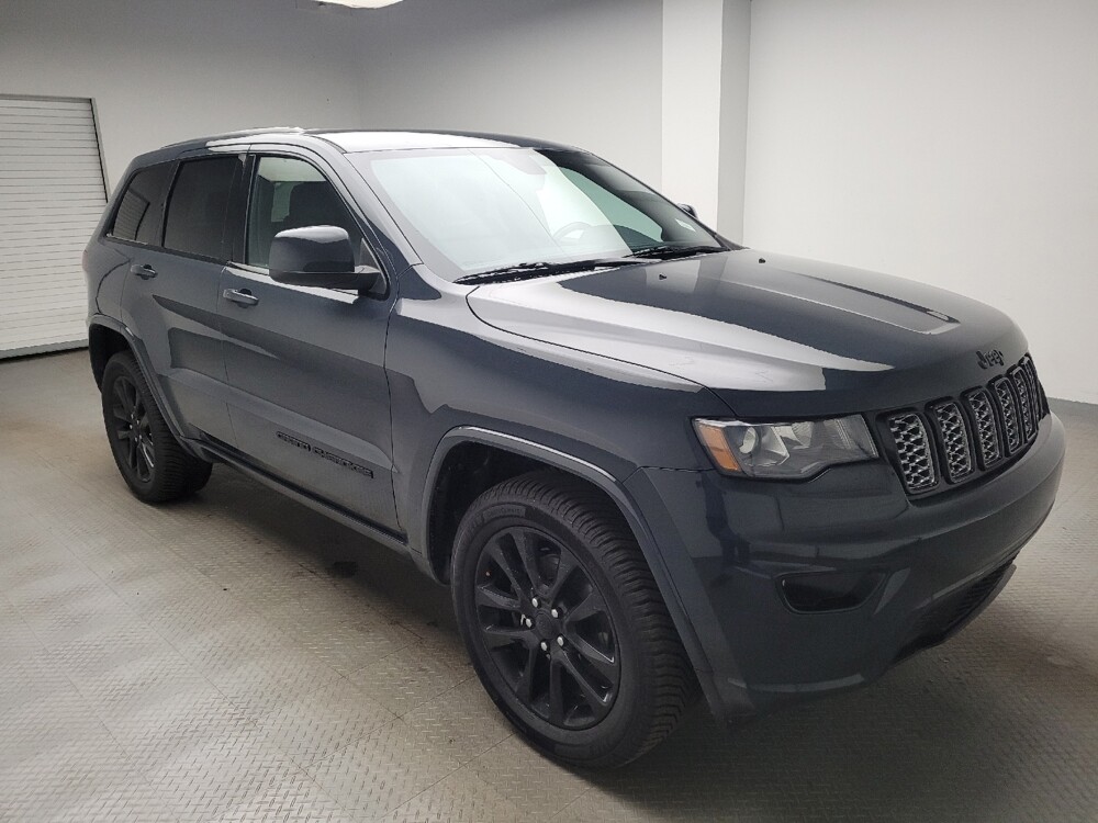2018 Jeep Grand Cherokee in Grand Rapids, MI 49508 - 18109926 11