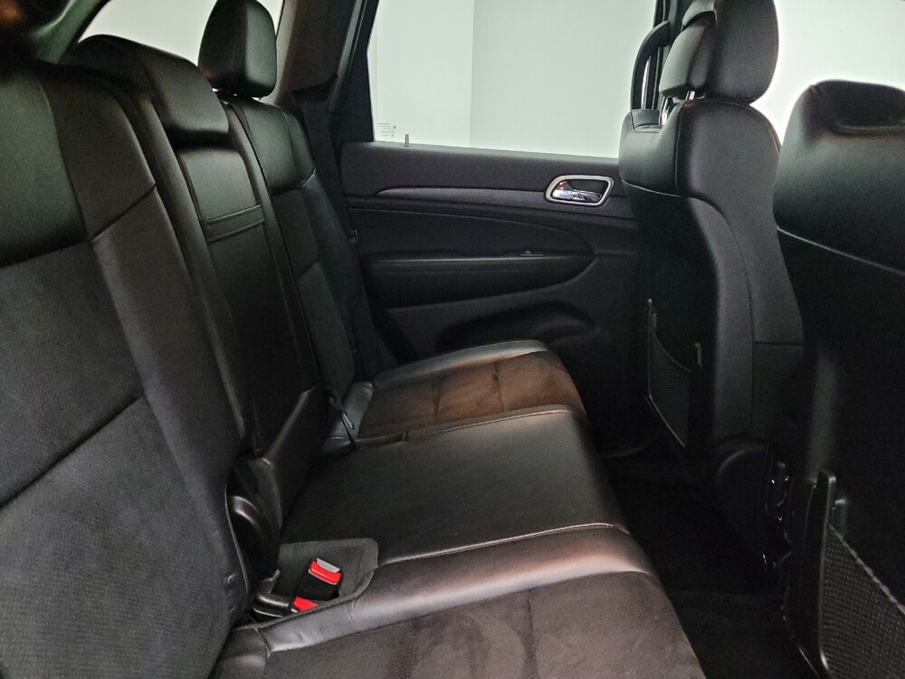 2018 Jeep Grand Cherokee in Grand Rapids, MI 49508 - 18109926 19