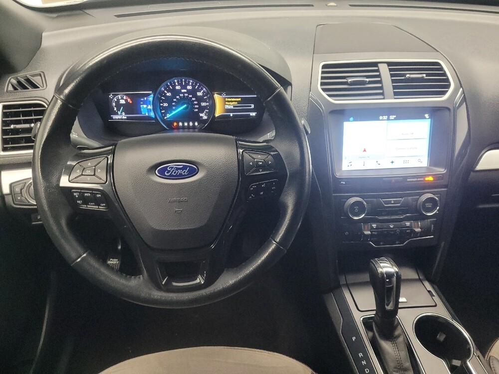 2017 Ford Explorer in Indianapolis, IN 46222 - 18109928 22