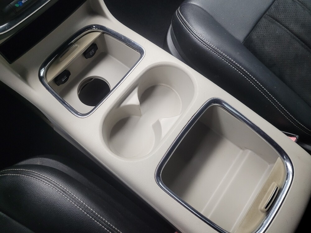 2016 Dodge Grand Caravan in Mishawaka, IN 46545 - 18109932 26