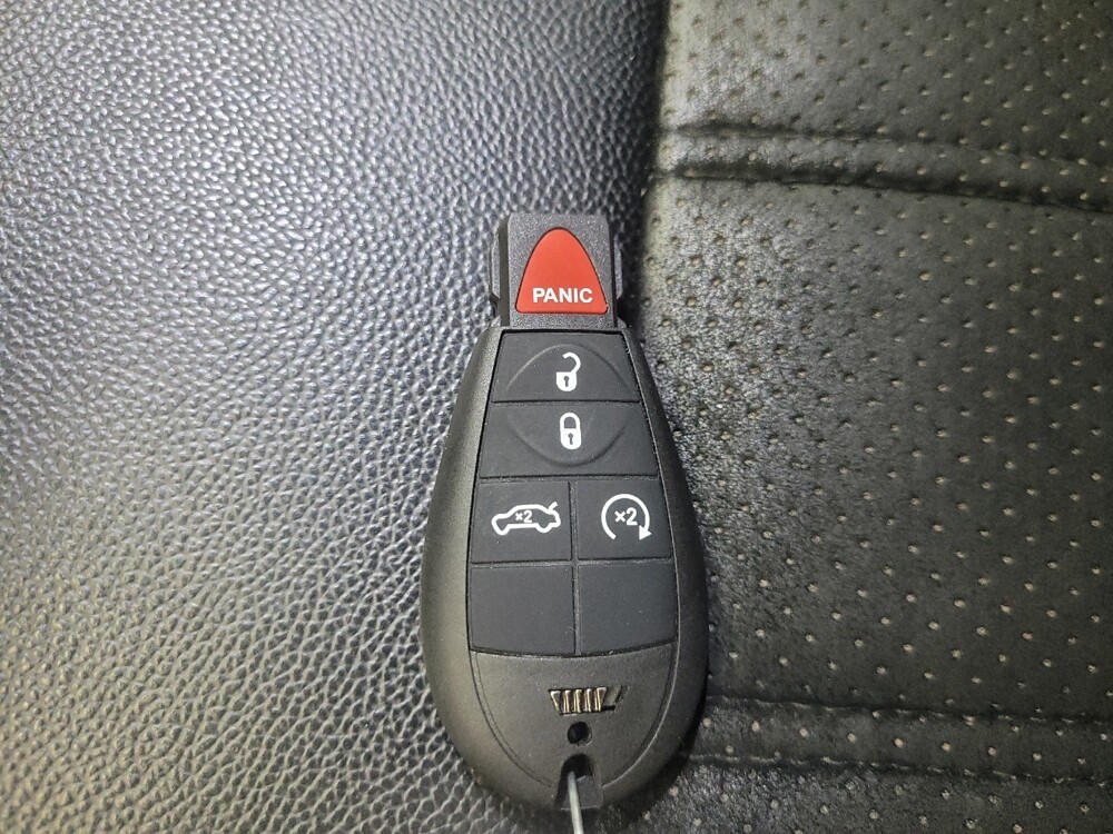 2016 Dodge Grand Caravan in Mishawaka, IN 46545 - 18109932 32