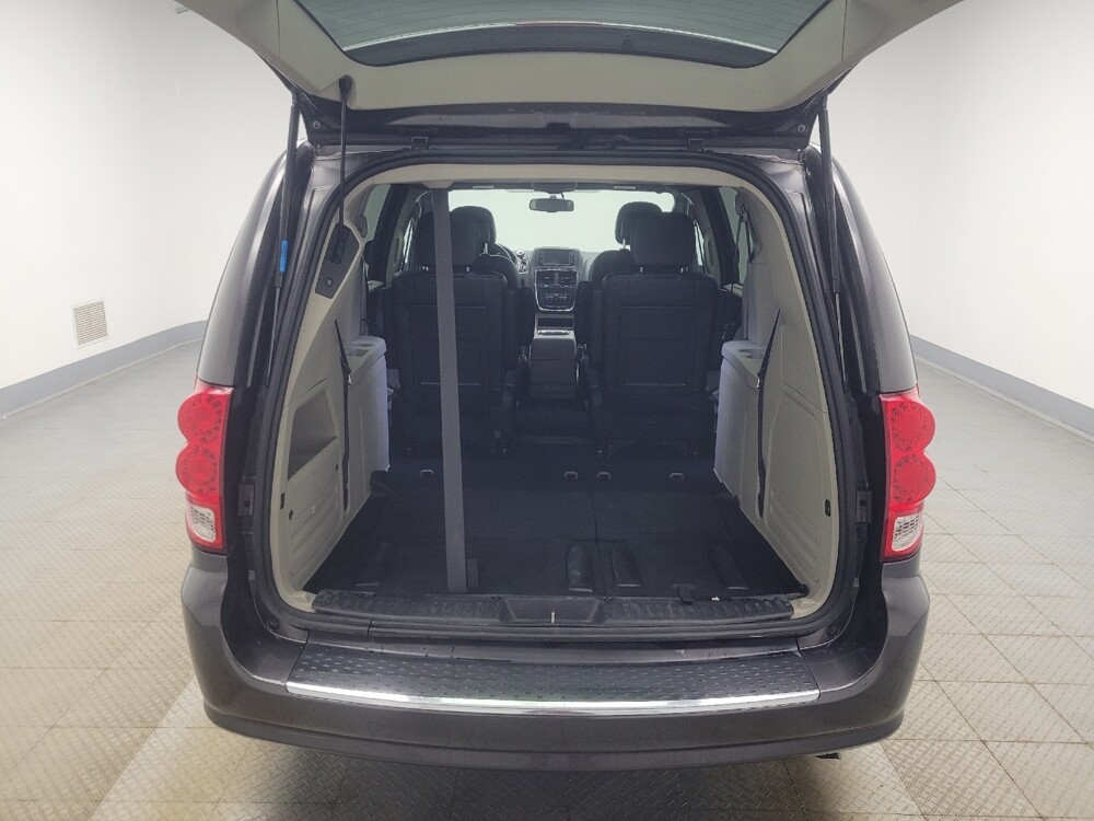 2016 Dodge Grand Caravan in Mishawaka, IN 46545 - 18109932 29