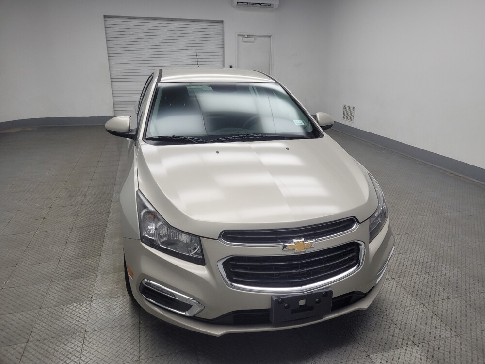 2016 Chevrolet Cruze in Ft Wayne, IN 46805 - 18109935 14
