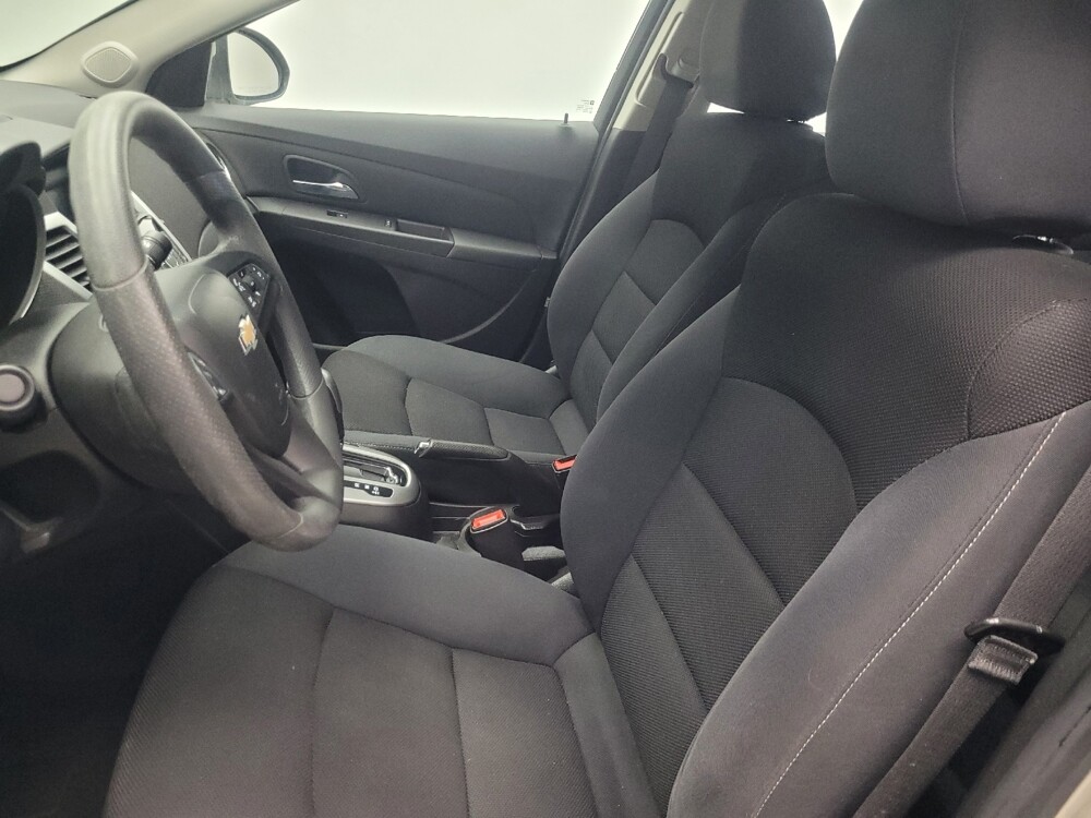 2016 Chevrolet Cruze in Ft Wayne, IN 46805 - 18109935 17