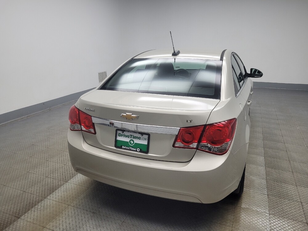 2016 Chevrolet Cruze in Ft Wayne, IN 46805 - 18109935 7