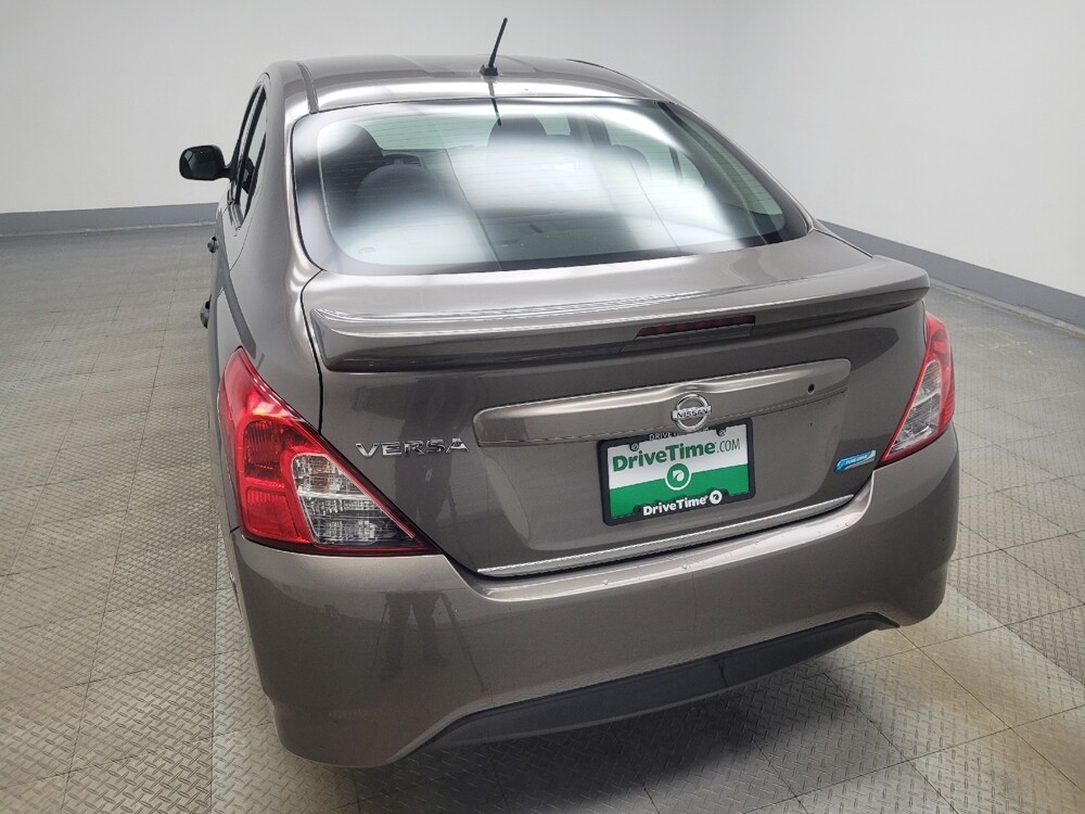 2015 Nissan Versa in Indianapolis, IN 46219 - 18109936 6