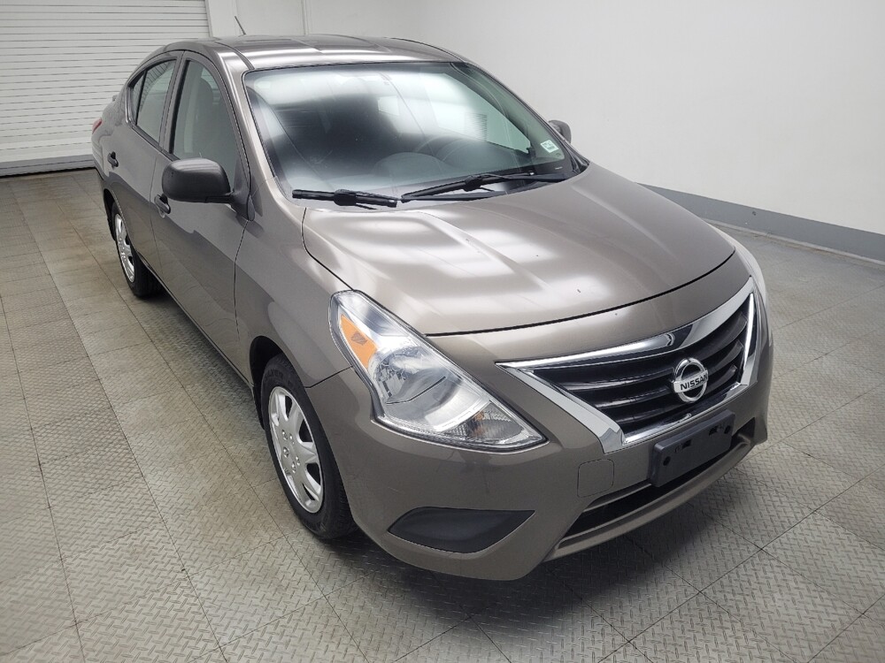 2015 Nissan Versa in Indianapolis, IN 46219 - 18109936 13