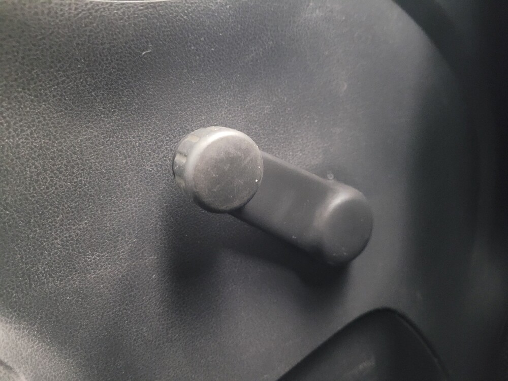 2015 Nissan Versa in Indianapolis, IN 46219 - 18109936 27