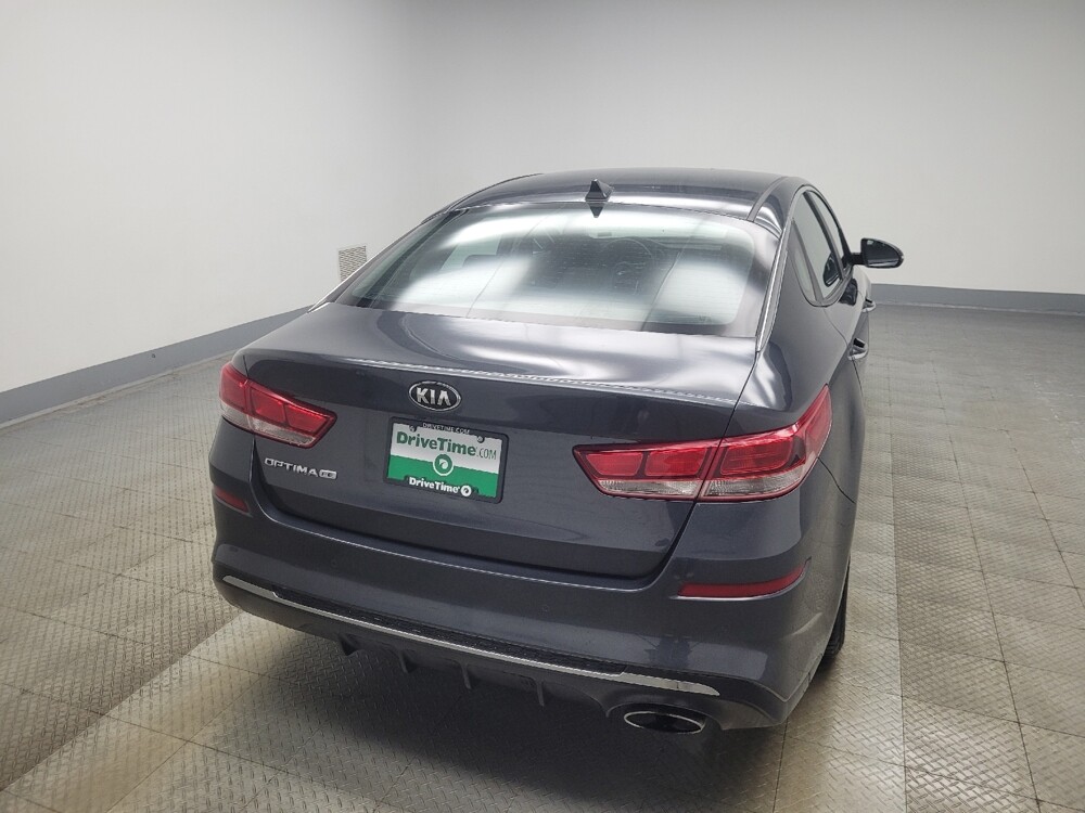 2020 Kia Optima in Indianapolis, IN 46219 - 18109937 7