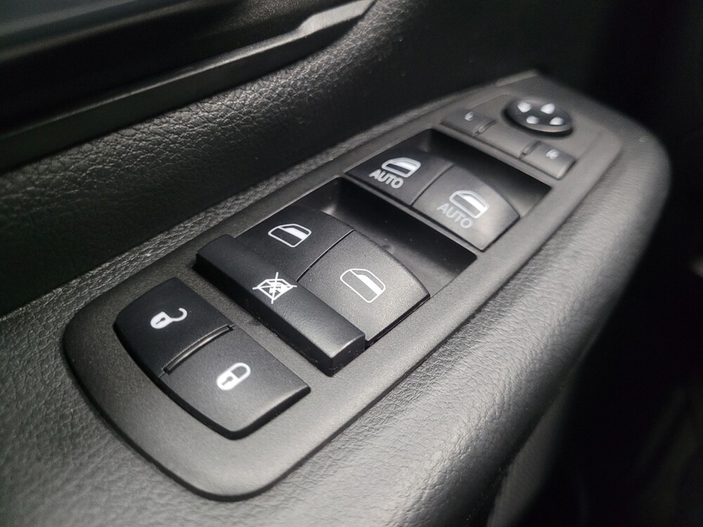 2021 RAM 1500 in Indianapolis, IN 46222 - 18109939 27