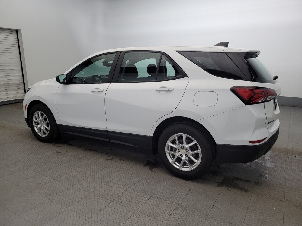 2022 Chevrolet Equinox in Owings Mills, MD 21117 - 18109949 3