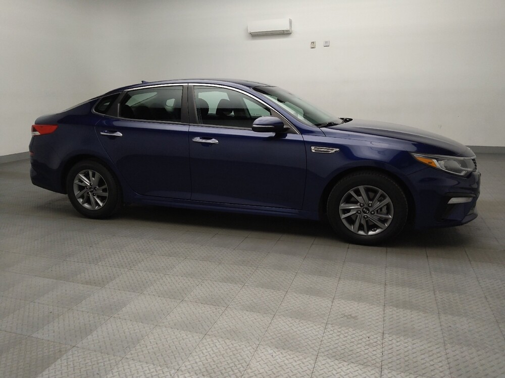 2019 Kia Optima in Lewisville, TX 75067 - 18109950 11