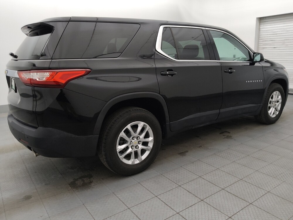 2018 Chevrolet Traverse in Tampa, FL 33612 - 18109955 10