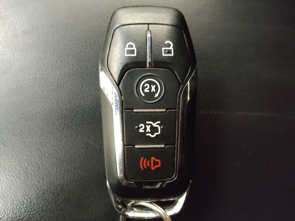 2017 Lincoln MKX in Denver, CO 80012 - 18109957 32