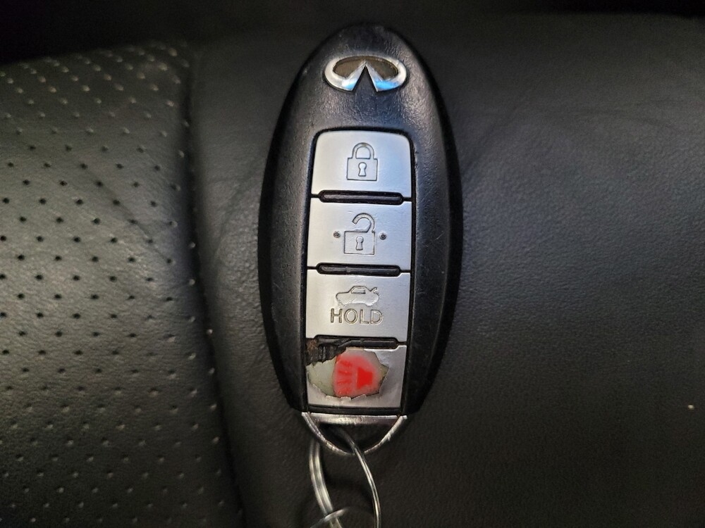 2015 INFINITI Q60 in Montclair, CA 91763 - 18109958 32